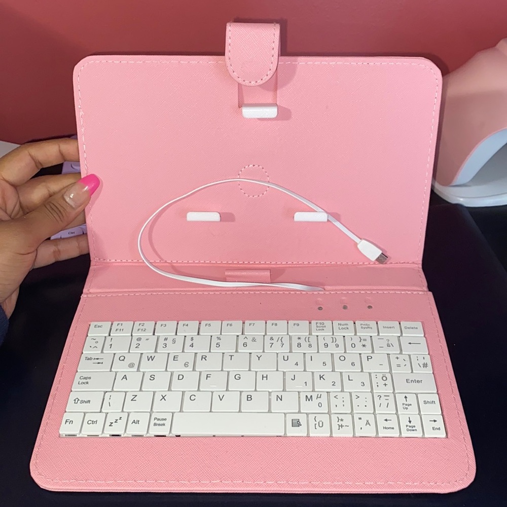 Nwob mini portable keyboard